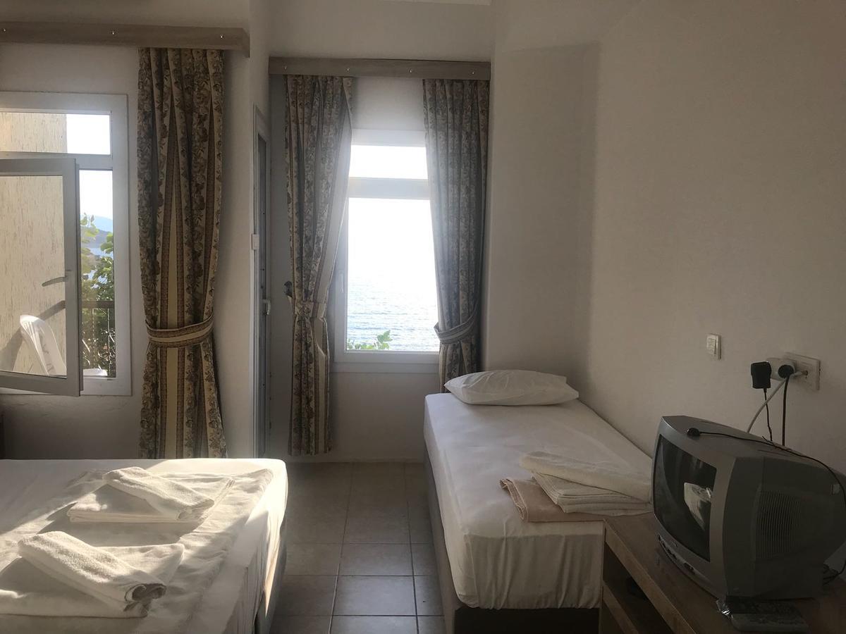 Hotel Leon Foça Eksteriør billede