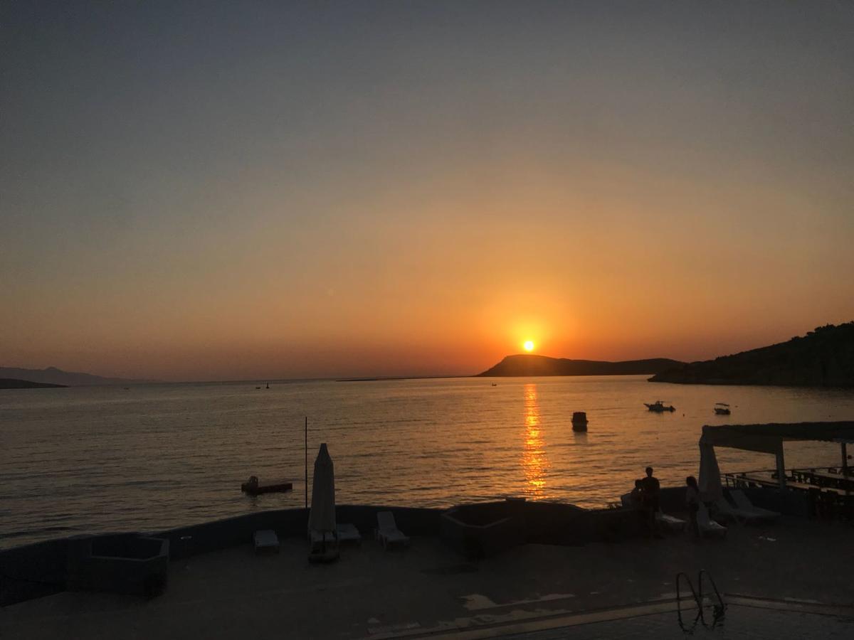 Hotel Leon Foça Eksteriør billede